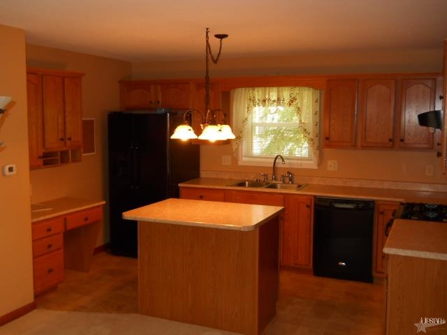 115 South 10th Street Decatur, IN 46733 - Photo 7 of 16