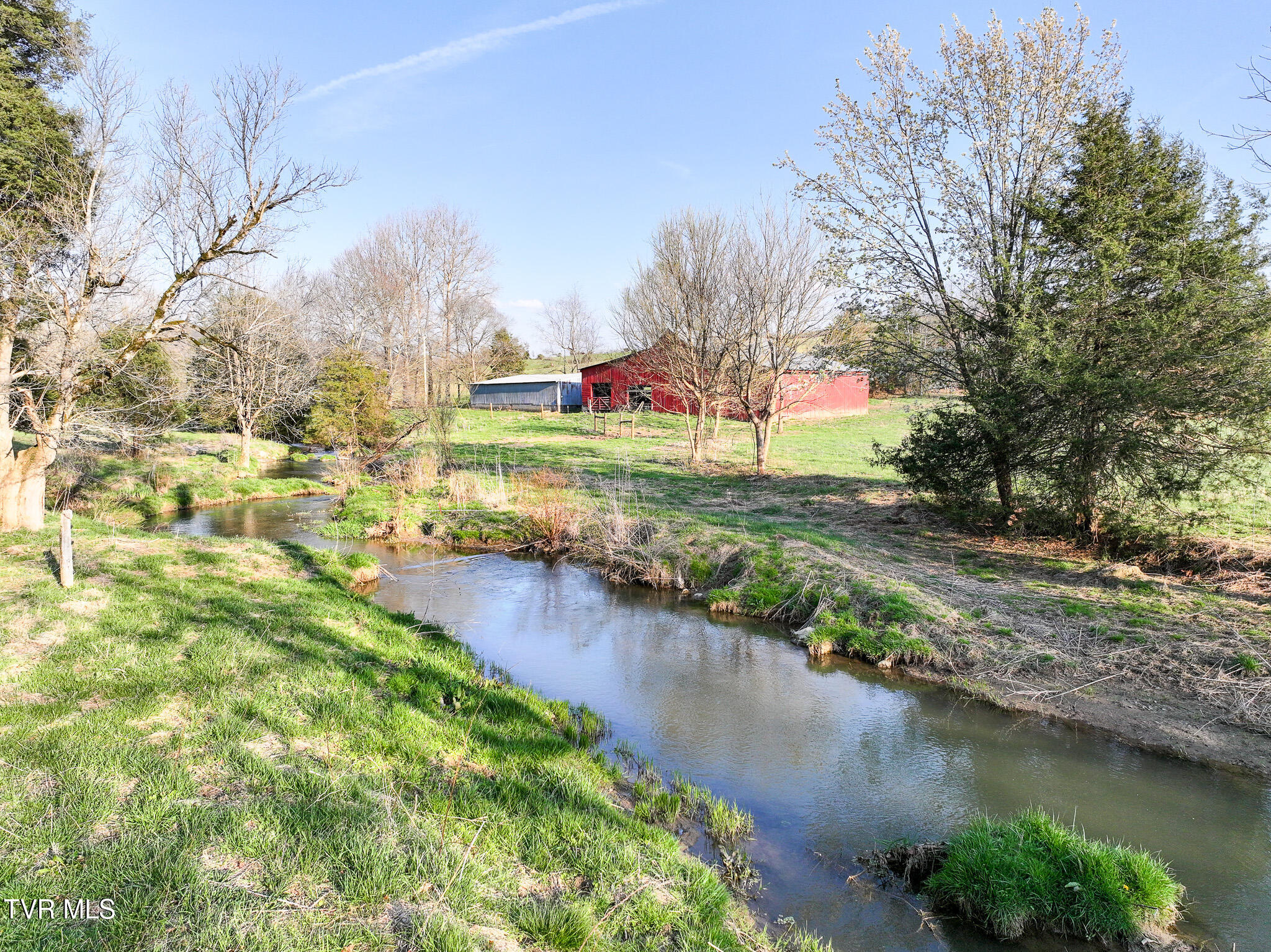 465 Clear Creek Road Chuckey, TN 37641 - Photo 12 of 46 DJI_20260326170629_0313_D