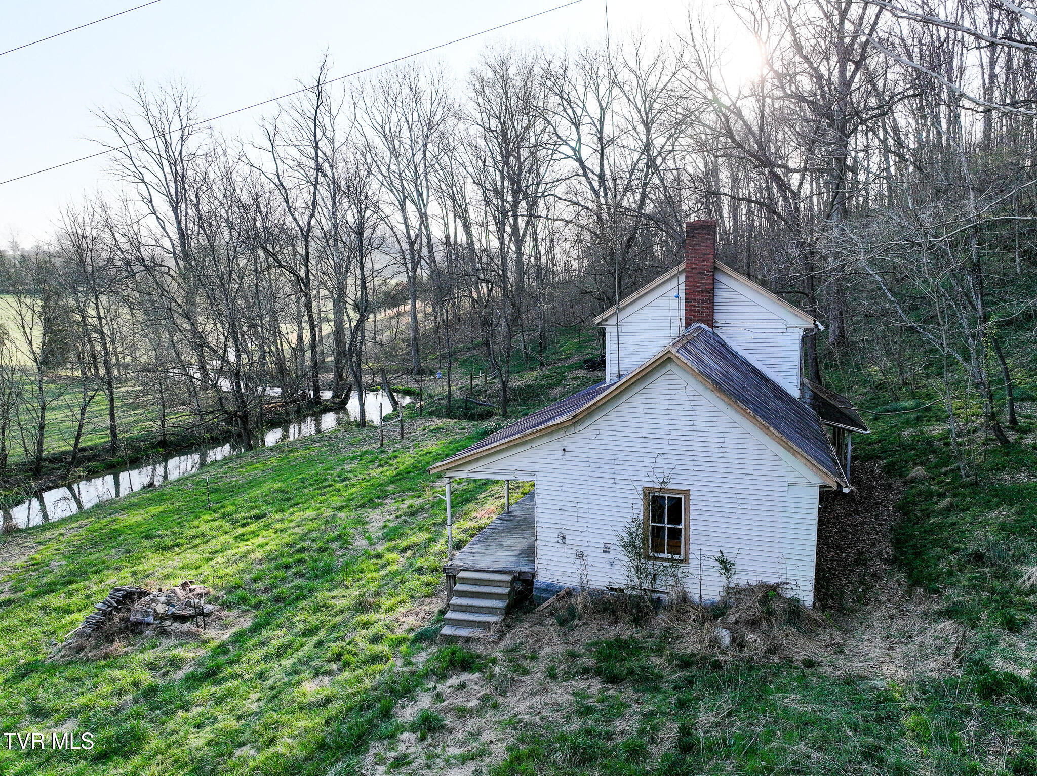 465 Clear Creek Road Chuckey, TN 37641 - Photo 24 of 46 DJI_20260326170846_0322_D