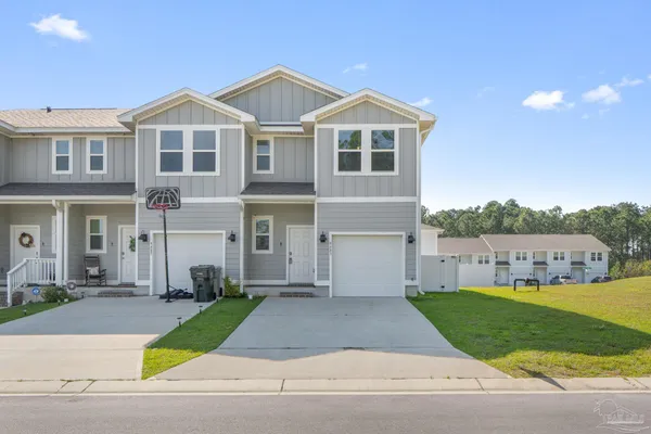 $1,850 | 9483 Nature Crk Circle, Pensacola, FL 32526