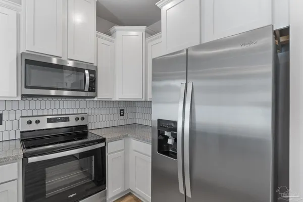 $1,850 | 9483 Nature Crk Circle, Pensacola, FL 32526