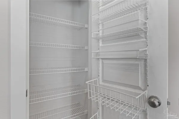 $1,850 | 9483 Nature Crk Circle, Pensacola, FL 32526