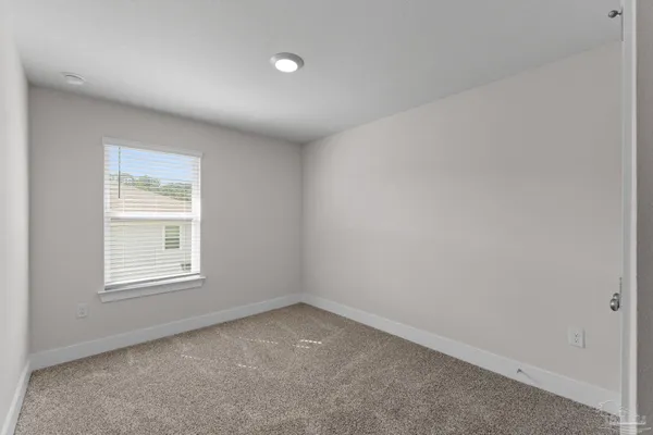 $1,850 | 9483 Nature Crk Circle, Pensacola, FL 32526