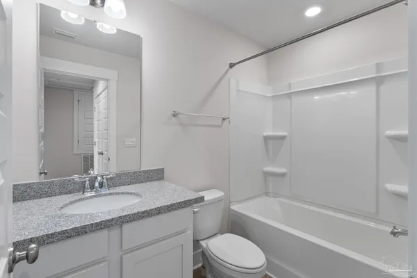 $1,850 | 9483 Nature Crk Circle, Pensacola, FL 32526