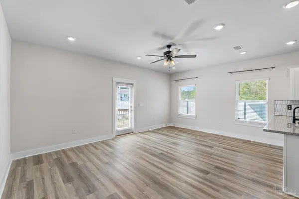 $1,850 | 9483 Nature Crk Circle, Pensacola, FL 32526