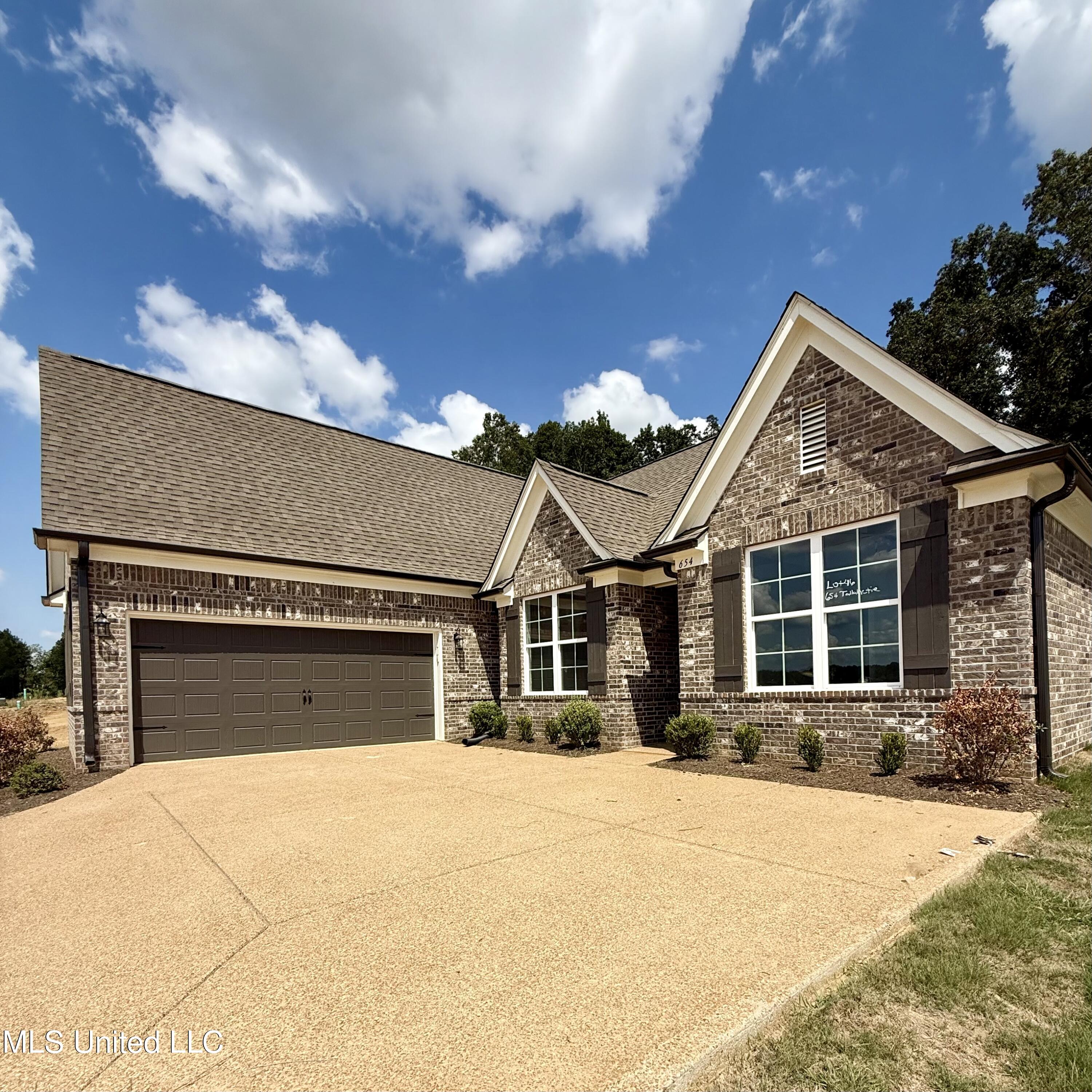 654 Tallahatchie Street Nesbit, MS 38651 - Photo 4 of 20 Leland