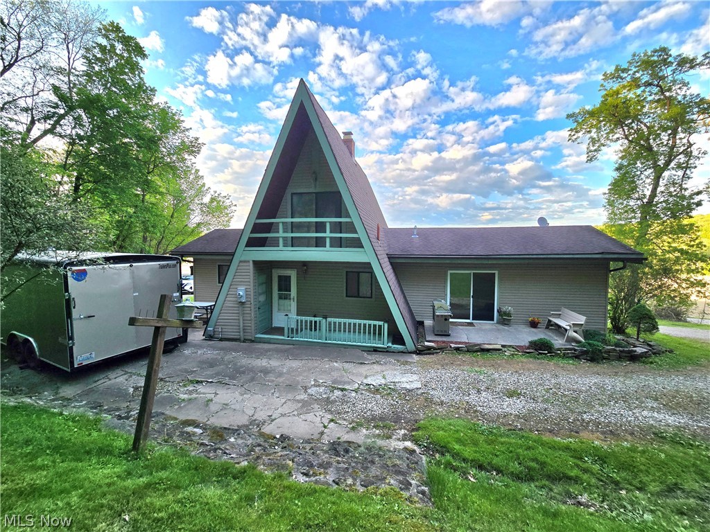 8465 Black Run Road Nashport, OH 43830 - Photo 6 of 46