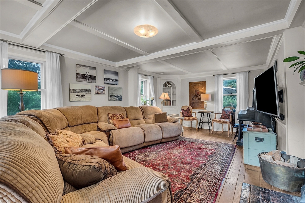 342 Ball Hill Road Princeton, MA 01541 - Photo 9 of 42 Gallery Image 9