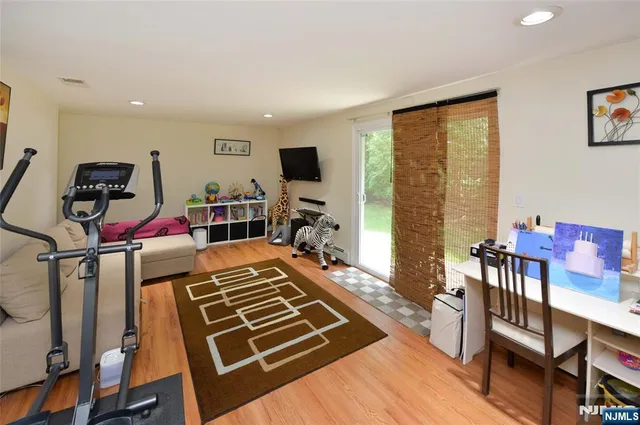 $5,000 | 40-10 Paterson Street, Fair Lawn, NJ 07410