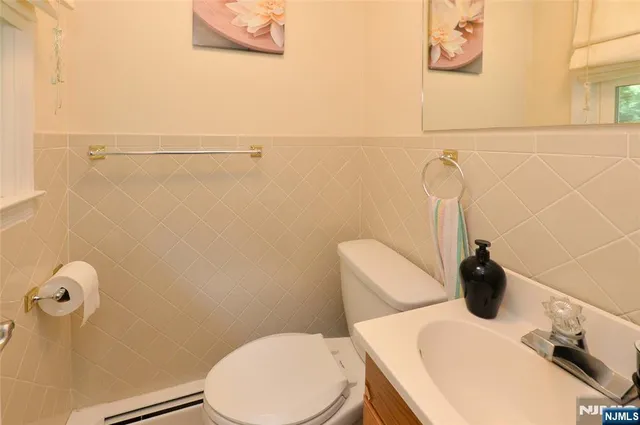 $5,000 | 40-10 Paterson Street, Fair Lawn, NJ 07410