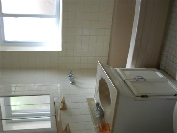 12 Bryon Road, Unit 4 Chestnut Hill, MA 02467 - Photo 4 of 4