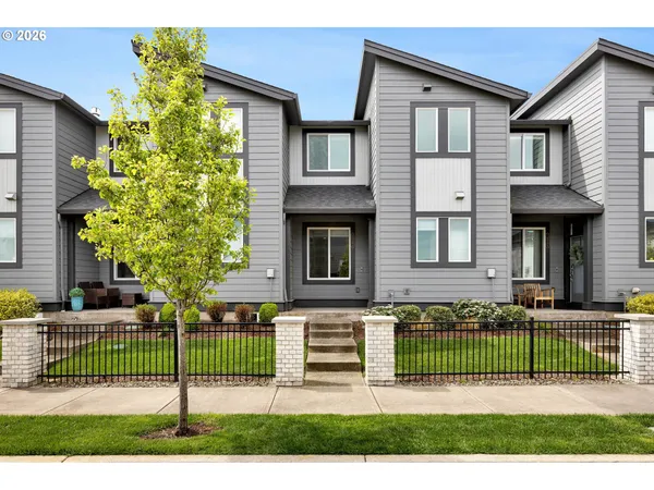 $425,000 | 10004 Northeast 134th Avenue, Vancouver, WA 98682