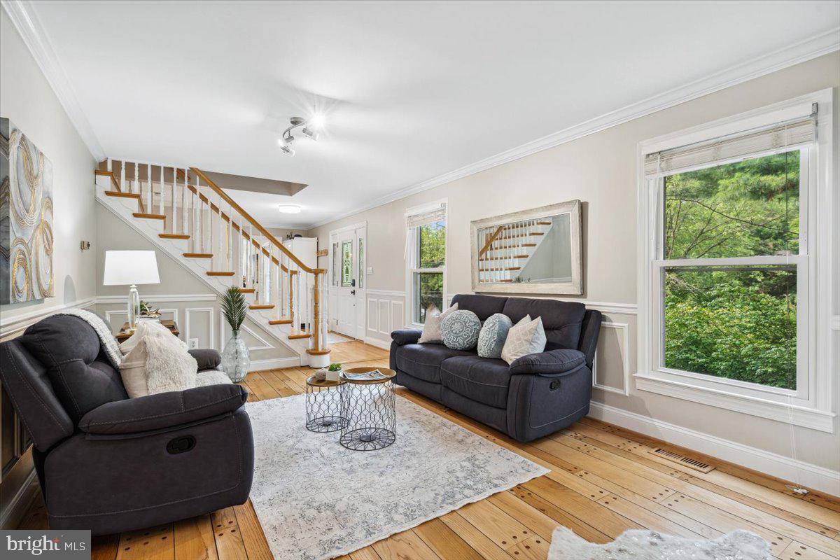 16605 Redland Road Derwood, MD 20855 - Photo 4 of 39