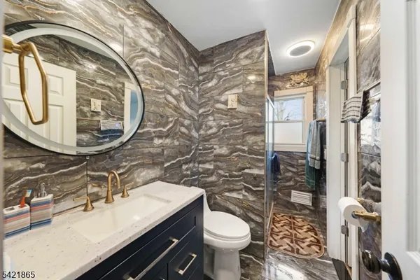 $599,999 | 1019 Essex Avenue, Linden, NJ 07036