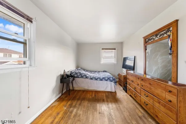 $599,999 | 1019 Essex Avenue, Linden, NJ 07036