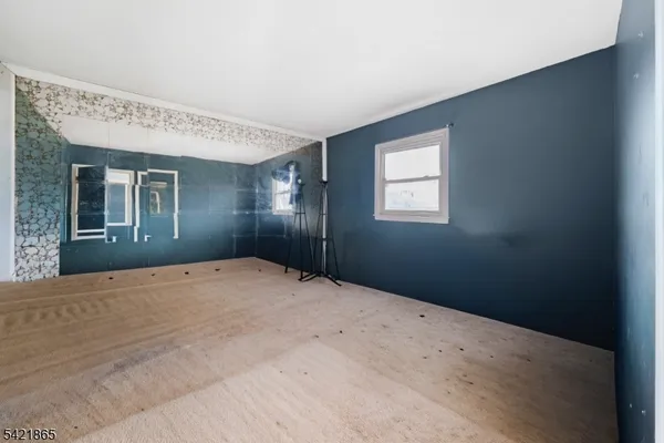 $599,999 | 1019 Essex Avenue, Linden, NJ 07036