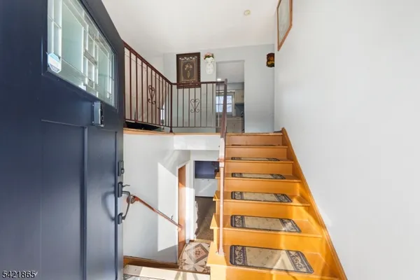 $599,999 | 1019 Essex Avenue, Linden, NJ 07036