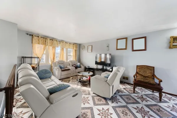 $599,999 | 1019 Essex Avenue, Linden, NJ 07036