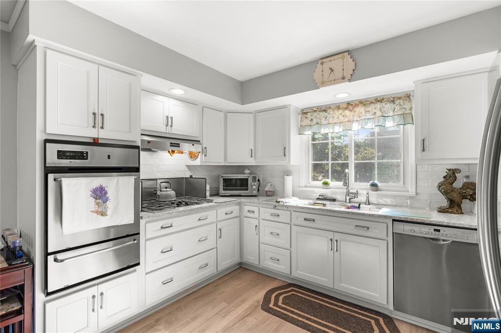 824 Summit Avenue Hackensack, NJ 07601 - Photo 22 of 29