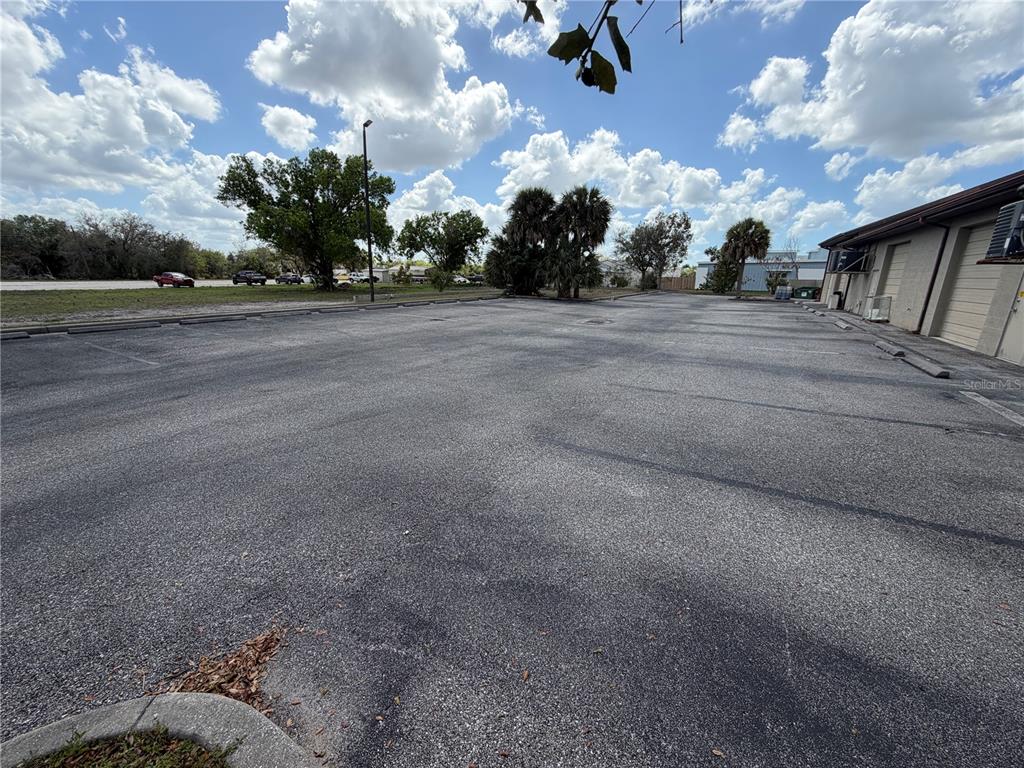 5260 Duncan Road Punta Gorda, FL 33982 - Photo 4 of 5 a view of a basketball court