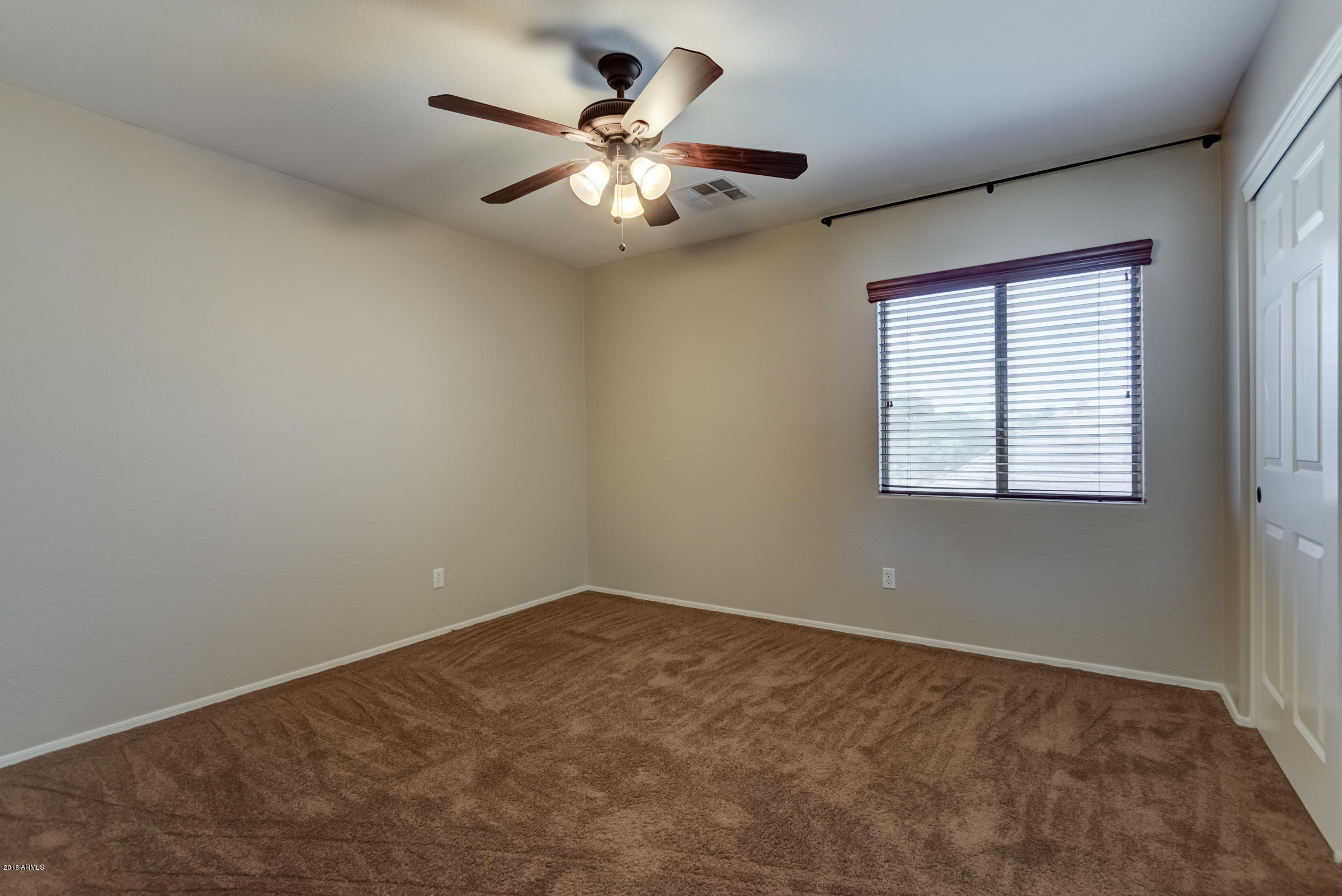 2871 South Martingale Road Gilbert, AZ 85295 - Photo 37 of 55 2871 S Martingale Rd-32