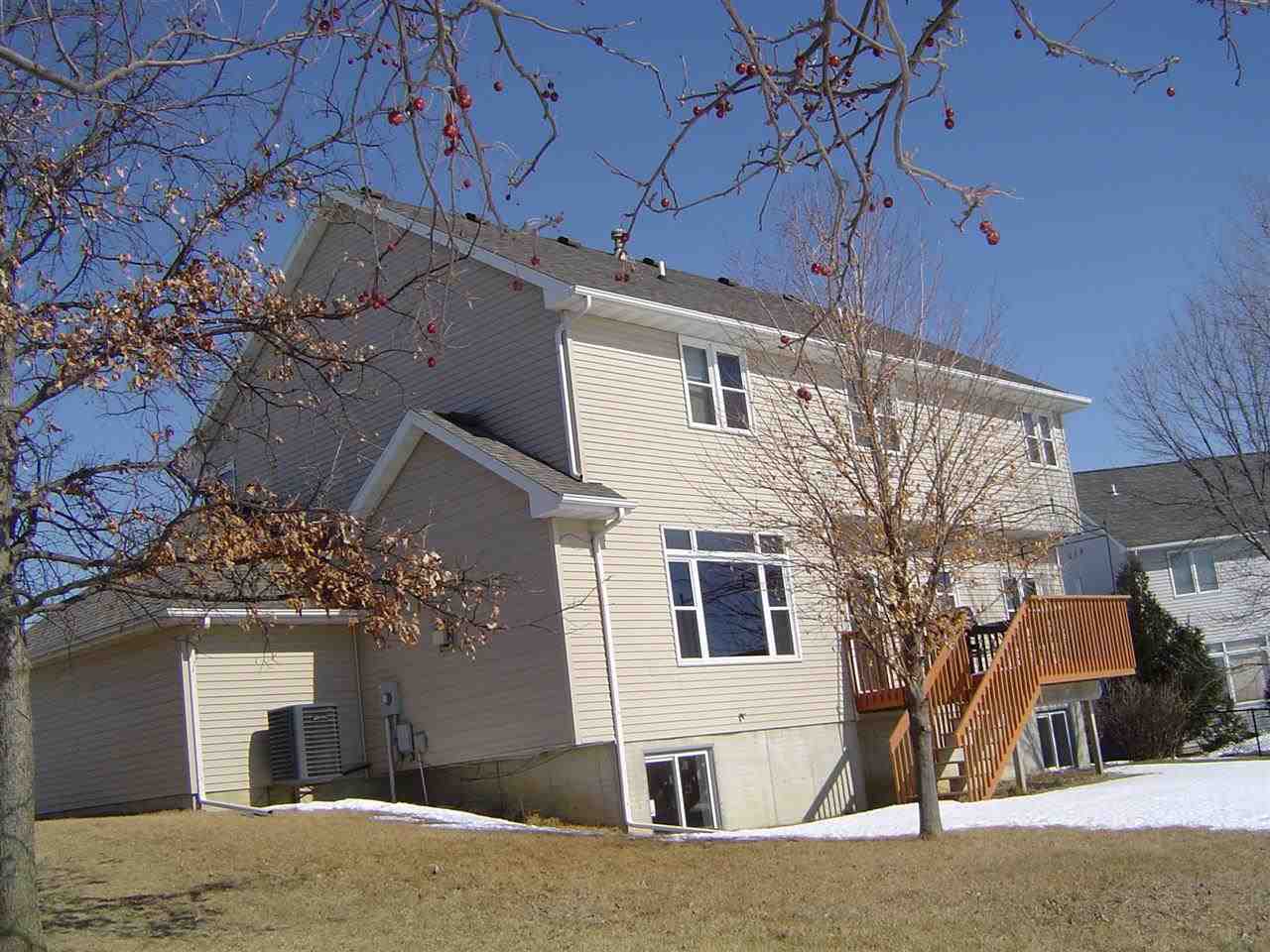 6603 Dean Road Southwest Cedar Rapids, IA 52404 - Photo 3 of 3 Gallery Image 3