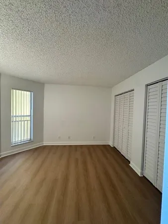 $2,000 | 7640 Westwood Drive, Unit 417, Tamarac, FL 33321
