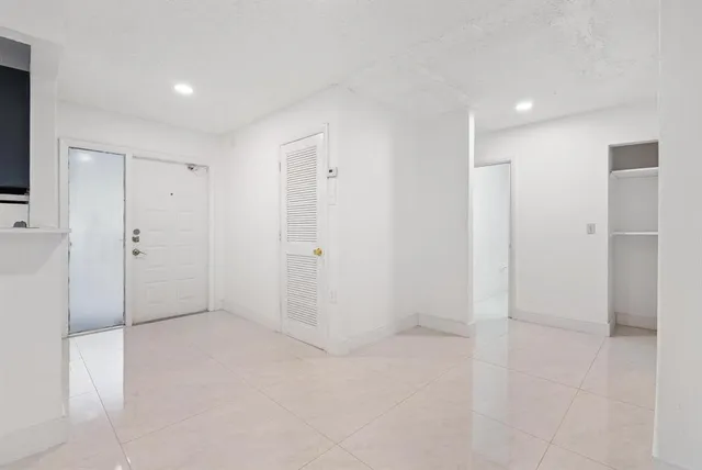 $2,200 | 8797 Northwest 35th Street, Coral Springs, FL 33065