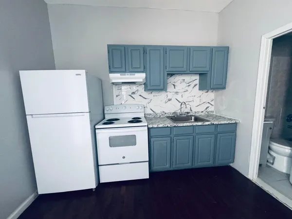 $1,350 | 66 Tuers Avenue, Unit 3B, Jersey City, NJ 07306