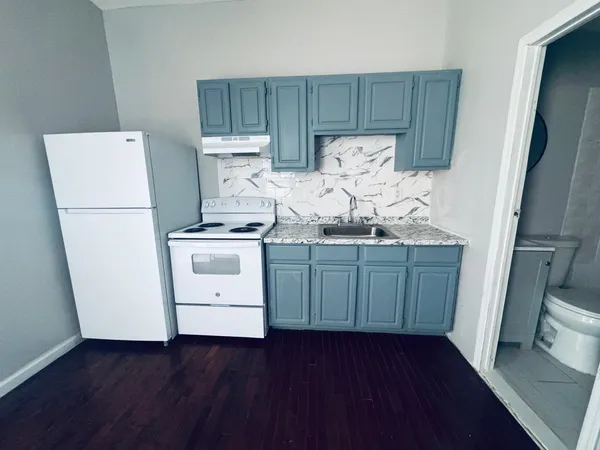 $1,350 | 66 Tuers Avenue, Unit 3B, Jersey City, NJ 07306