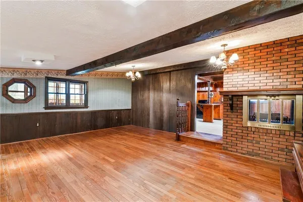 $256,500 | 1245 Avondale Drive, Industry, PA 15052
