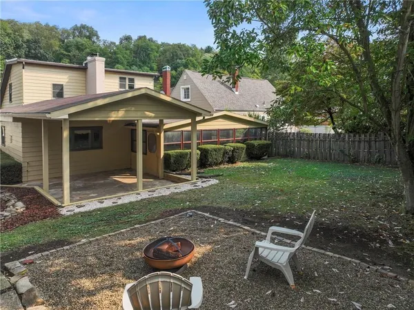 $256,500 | 1245 Avondale Drive, Industry, PA 15052