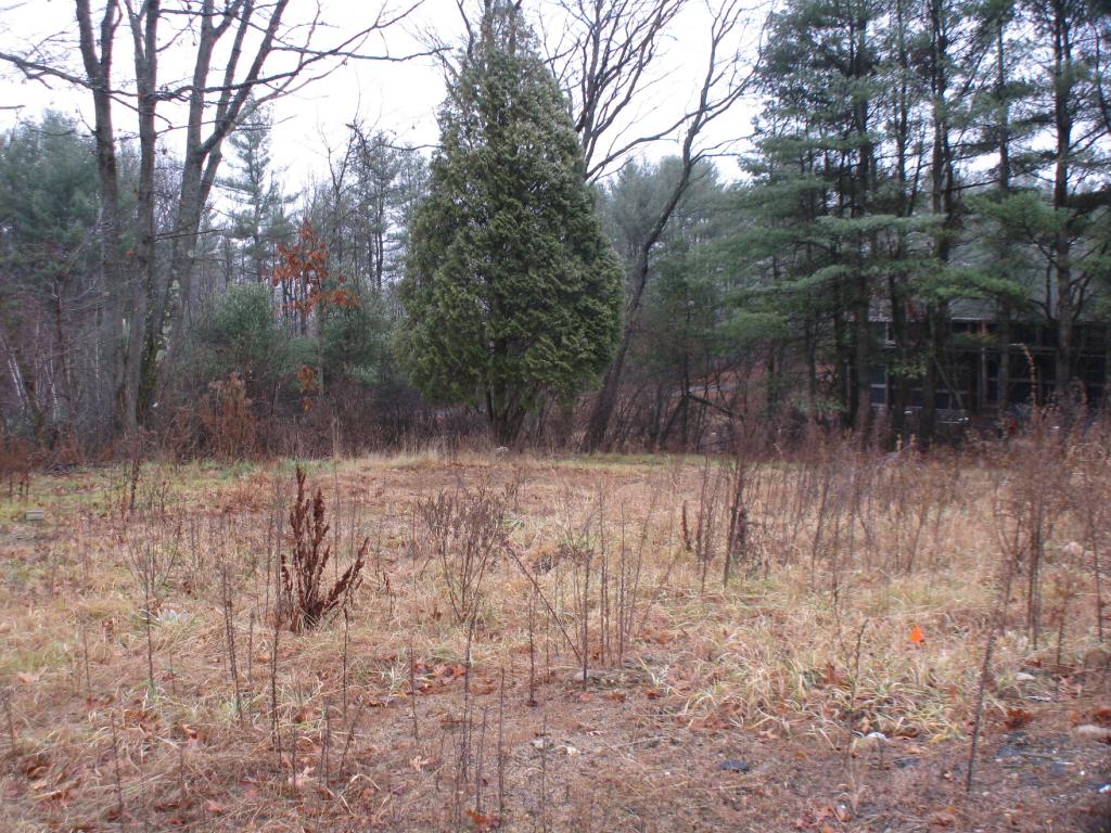 263 Laconia Road Tilton, NH 03276 - Photo 3 of 28