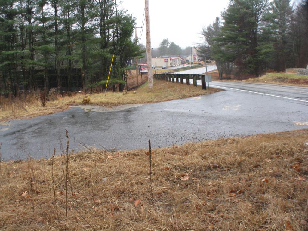 263 Laconia Road Tilton, NH 03276 - Photo 22 of 28