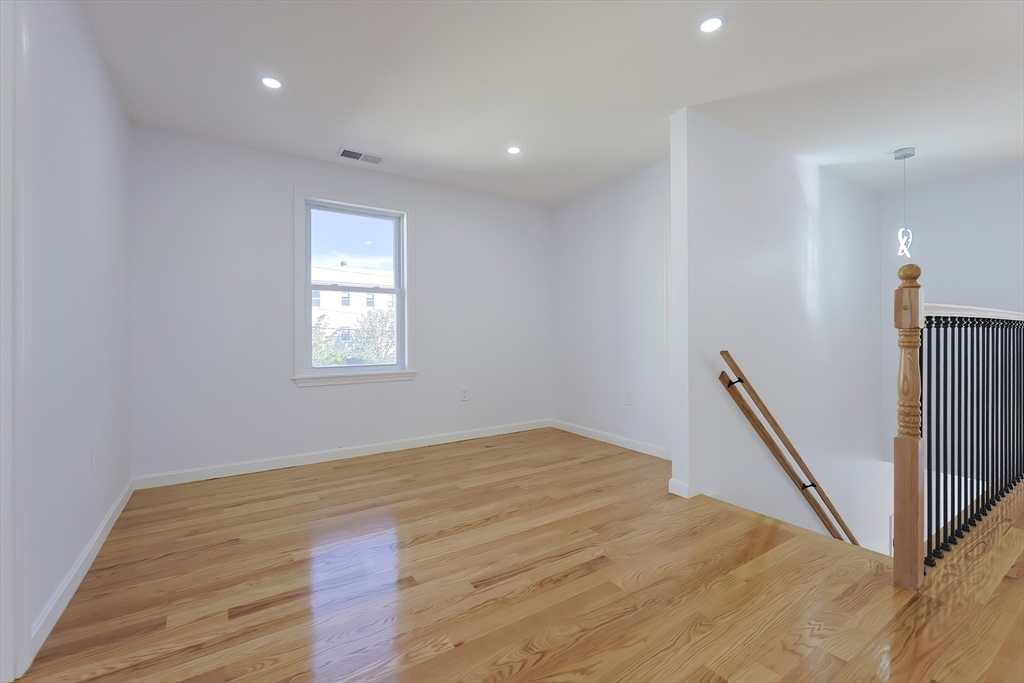 149 Pearl Street Malden, MA 02148 - Photo 21 of 42