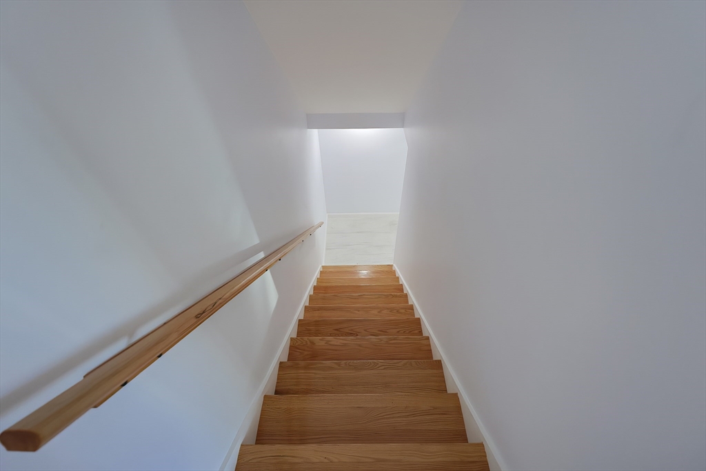 149 Pearl Street Malden, MA 02148 - Photo 38 of 42