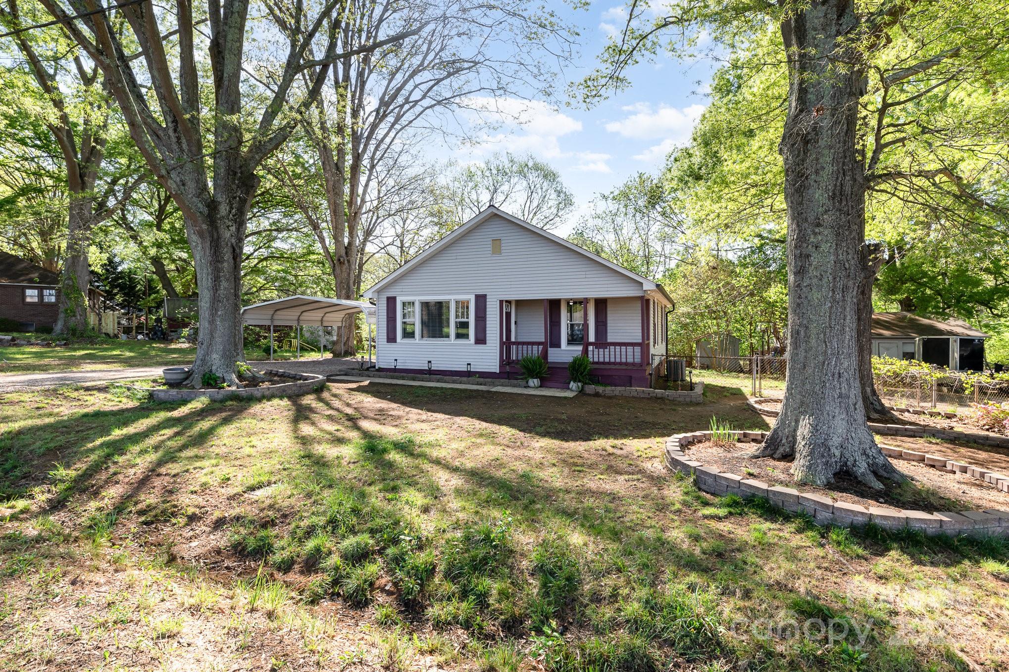 1203 Pump Station Road Kannapolis, NC 28081 - Photo 3 of 33 Gallery Image 3