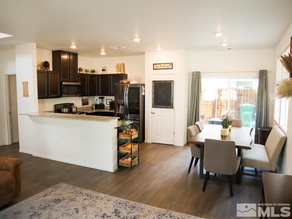 9520 Nautical Mile Road Reno, NV 89506 - Photo 9 of 28 Photo 9