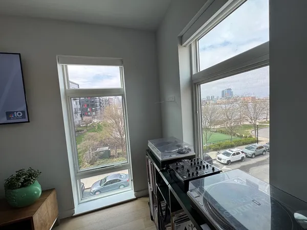 $4,450 | 1 Lisbon Street, Unit 301, Boston, MA 02128