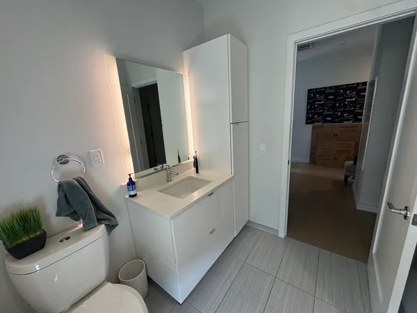$4,450 | 1 Lisbon Street, Unit 301, Boston, MA 02128