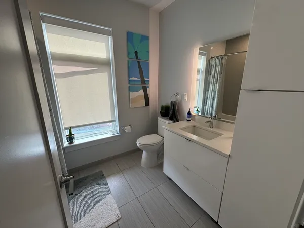 $4,450 | 1 Lisbon Street, Unit 301, Boston, MA 02128