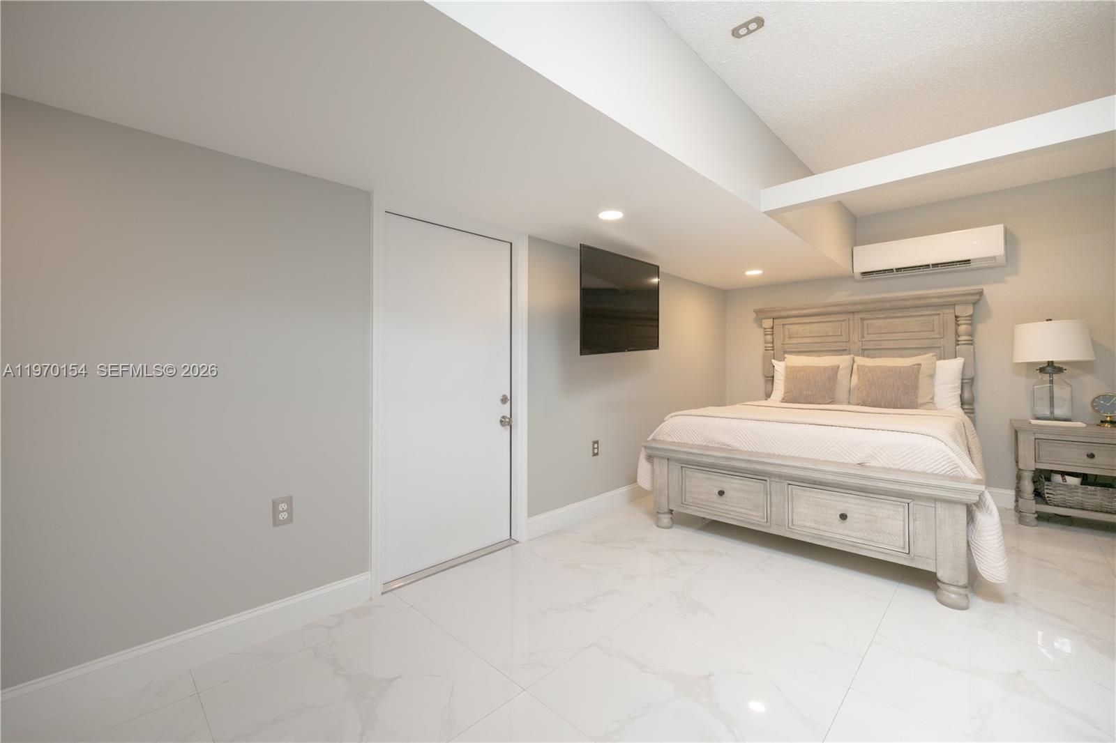 14276 Southwest 177th Street Miami, FL 33177 - Photo 10 of 49