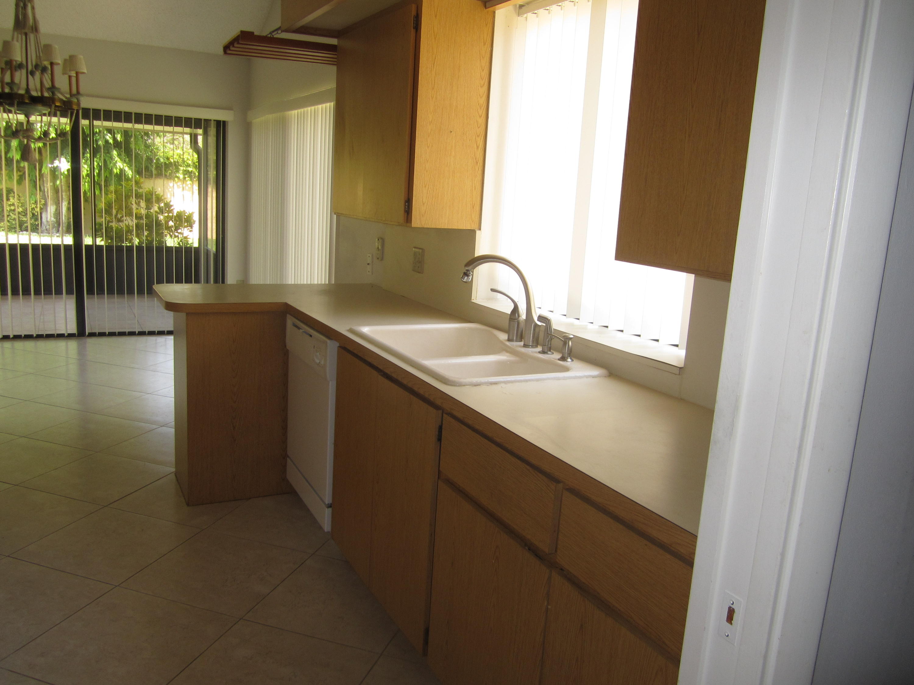 108 Cape Pointe Circle Jupiter, FL 33477 - Photo 18 of 36 IMG_7105