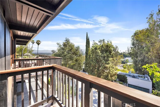 $1,674,999 | 4009 Weslin Avenue, Sherman Oaks, CA 91423