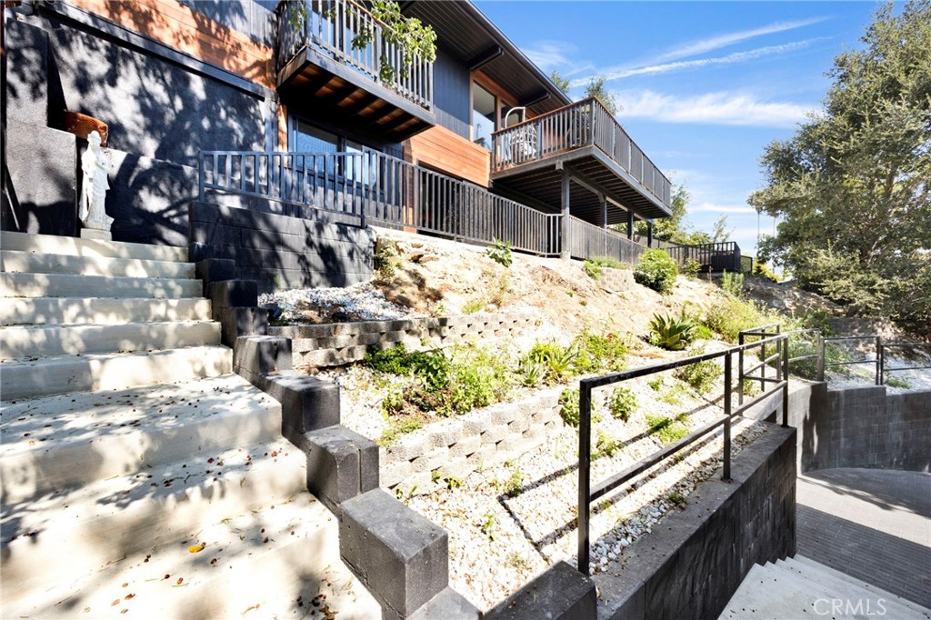 4009 Weslin Avenue Sherman Oaks, CA 91423 - Photo 37 of 44