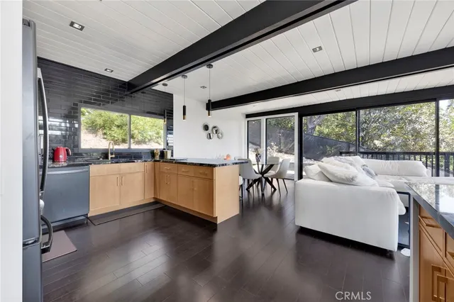 $1,674,999 | 4009 Weslin Avenue, Sherman Oaks, CA 91423