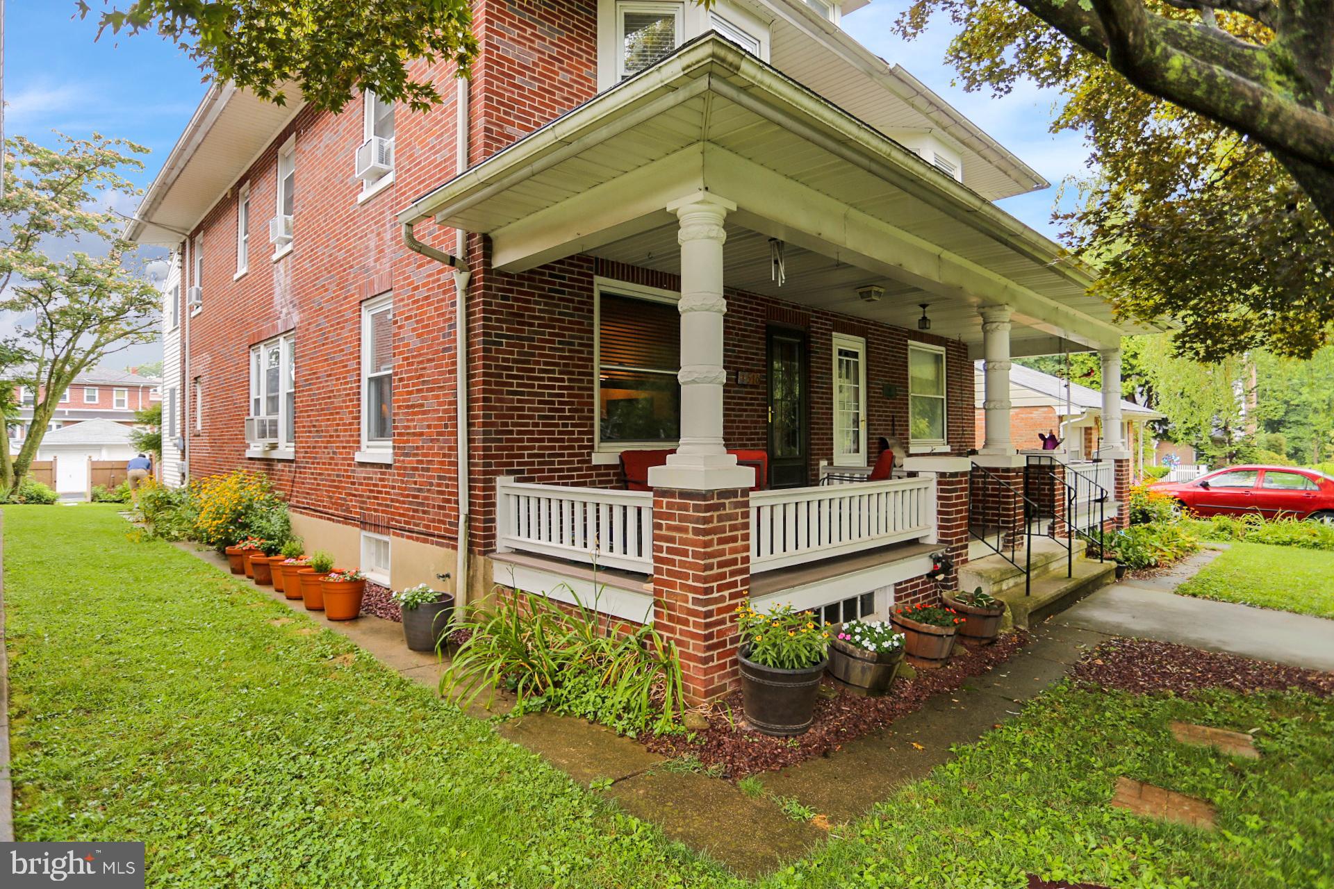 516 Elsie Street Reading, PA 19607 - Photo 2 of 38 Gallery Image 2