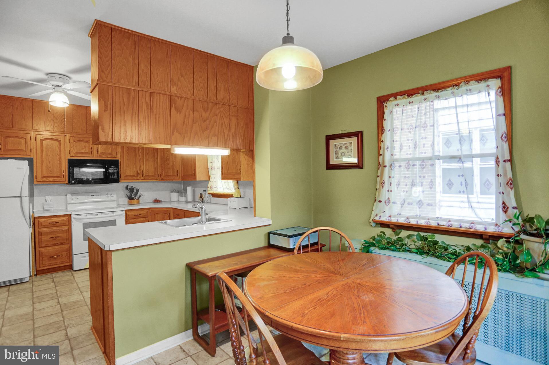 516 Elsie Street Reading, PA 19607 - Photo 15 of 38 Gallery Image 15