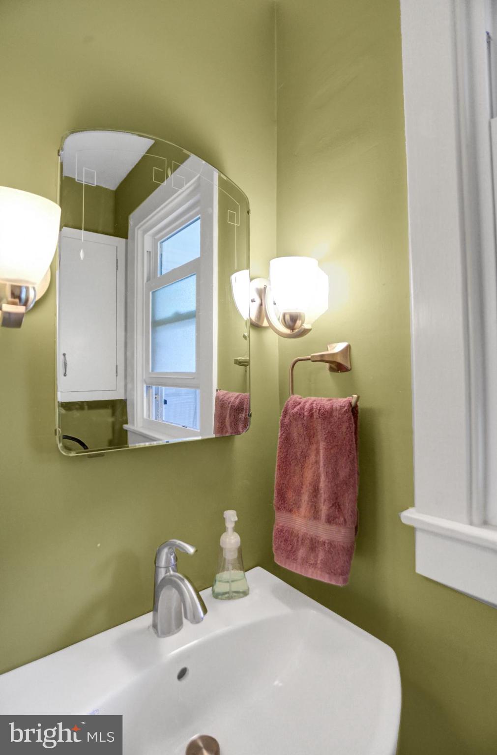 516 Elsie Street Reading, PA 19607 - Photo 17 of 38 Gallery Image 17