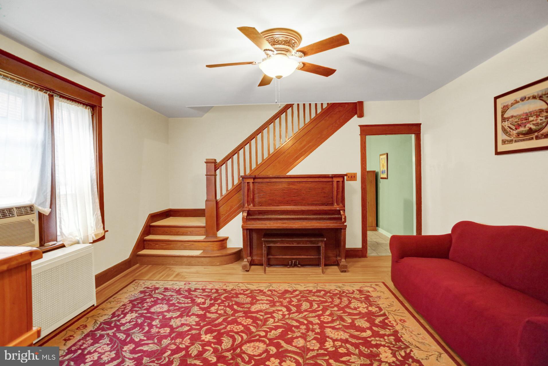 516 Elsie Street Reading, PA 19607 - Photo 9 of 38 Gallery Image 9